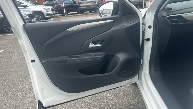 Vauxhall Corsa 1.2 SE 5dr Petrol Hatchback